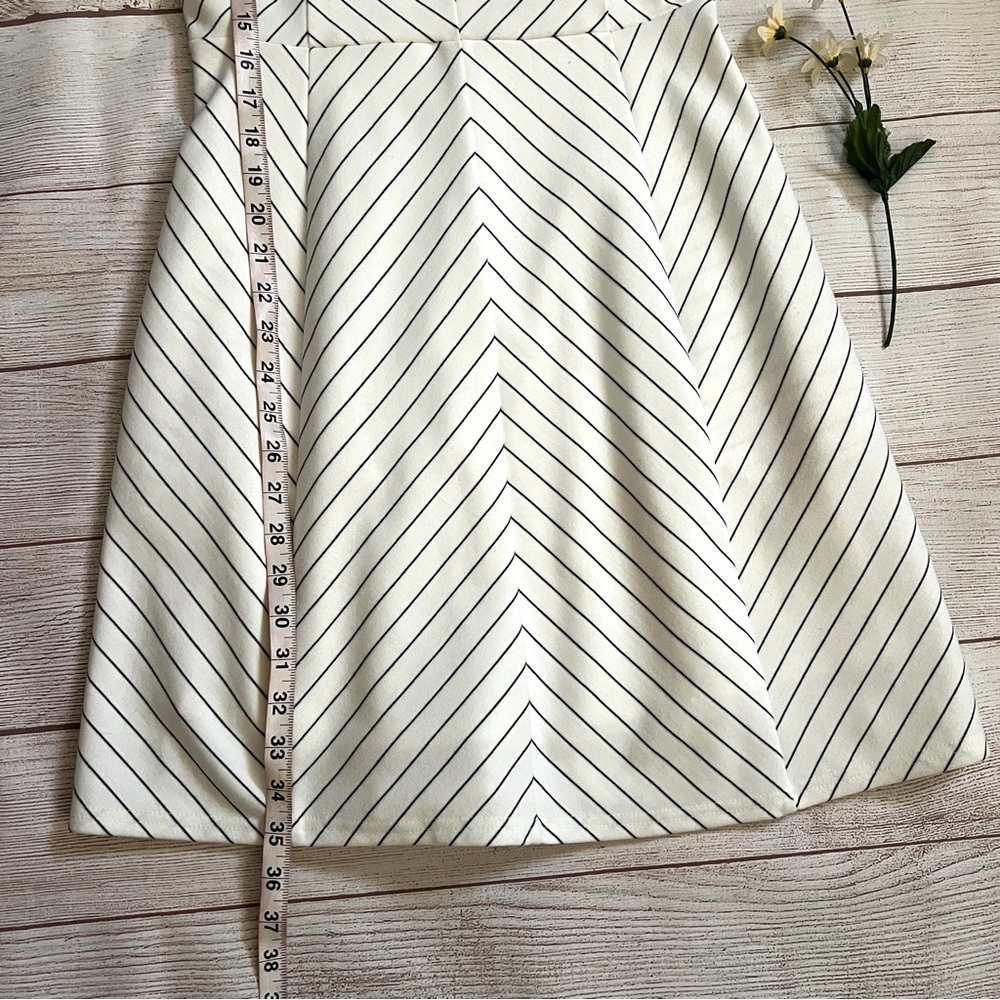 Tulle Sleeveless Dress - Picture 12 of 16
